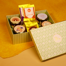 Load image into Gallery viewer, Sweet Celebration - Luxury Gifts