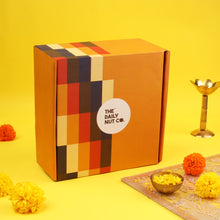 Load image into Gallery viewer, Nutri Nibbles | Snack Hamper