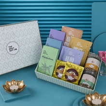 Load image into Gallery viewer, Royal Millet Protein Treat Box | Premium Hampers