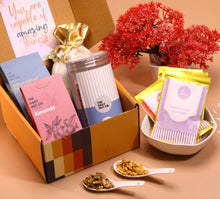 Load image into Gallery viewer, Nutty Delight Gift Box | Festive Treats
